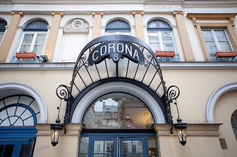 hotel-corona.jpg