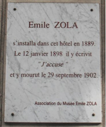 plaque_Zola.png